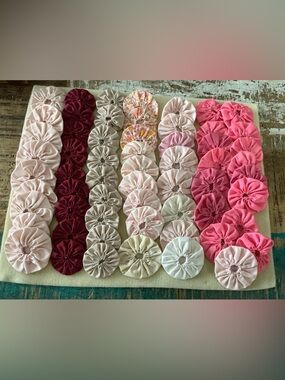 Handmade vintage Fabric Yo-Yo Quilt Pieces, total of 50!